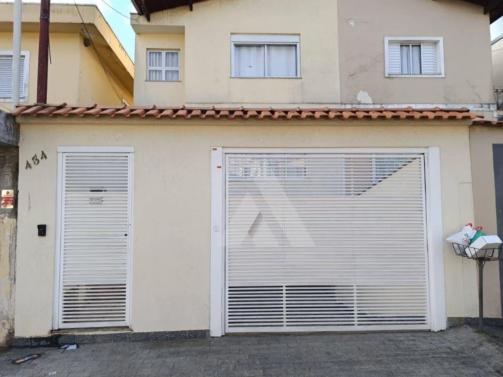 Casa, 3 quartos, 205 m² - Foto 1