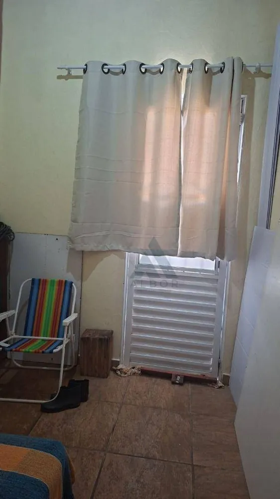 Chácara, 2 quartos, 947 m² - Foto 2