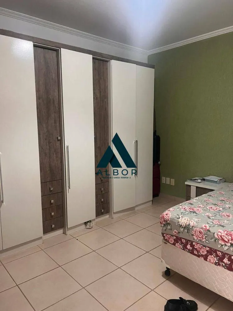 Casa, 3 quartos, 181 m² - Foto 8
