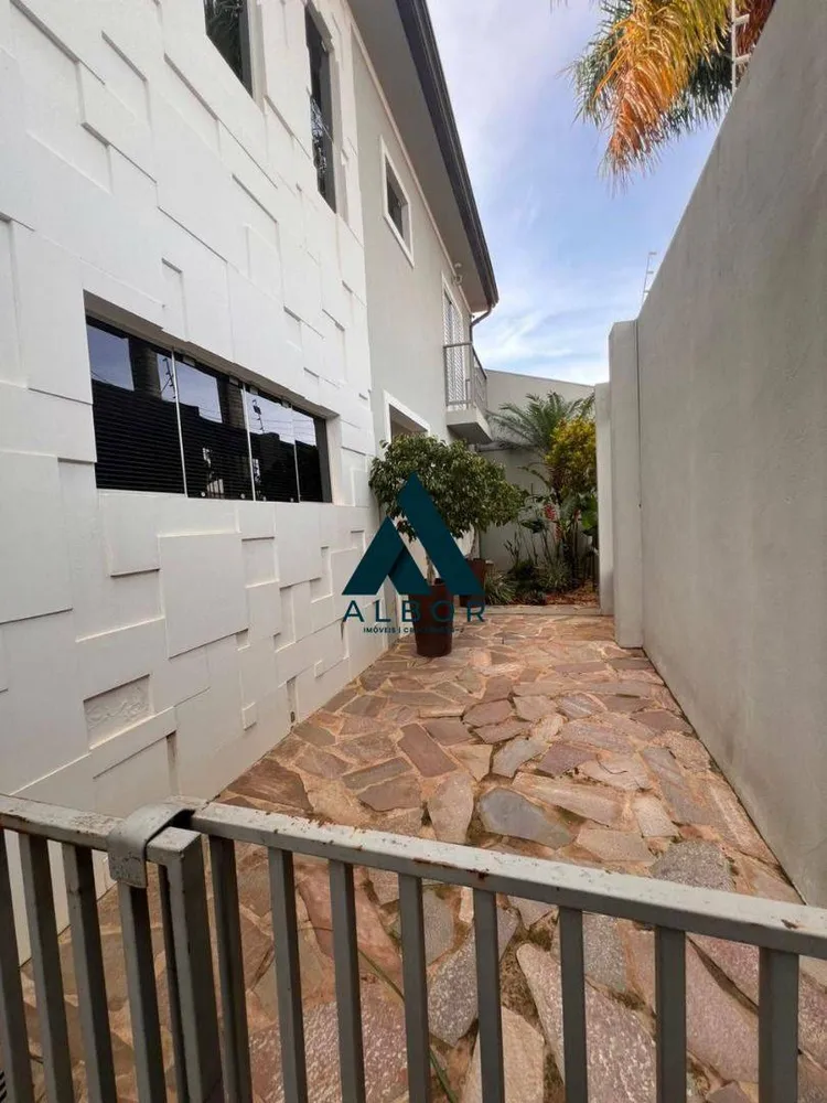 Casa, 3 quartos, 181 m² - Foto 3