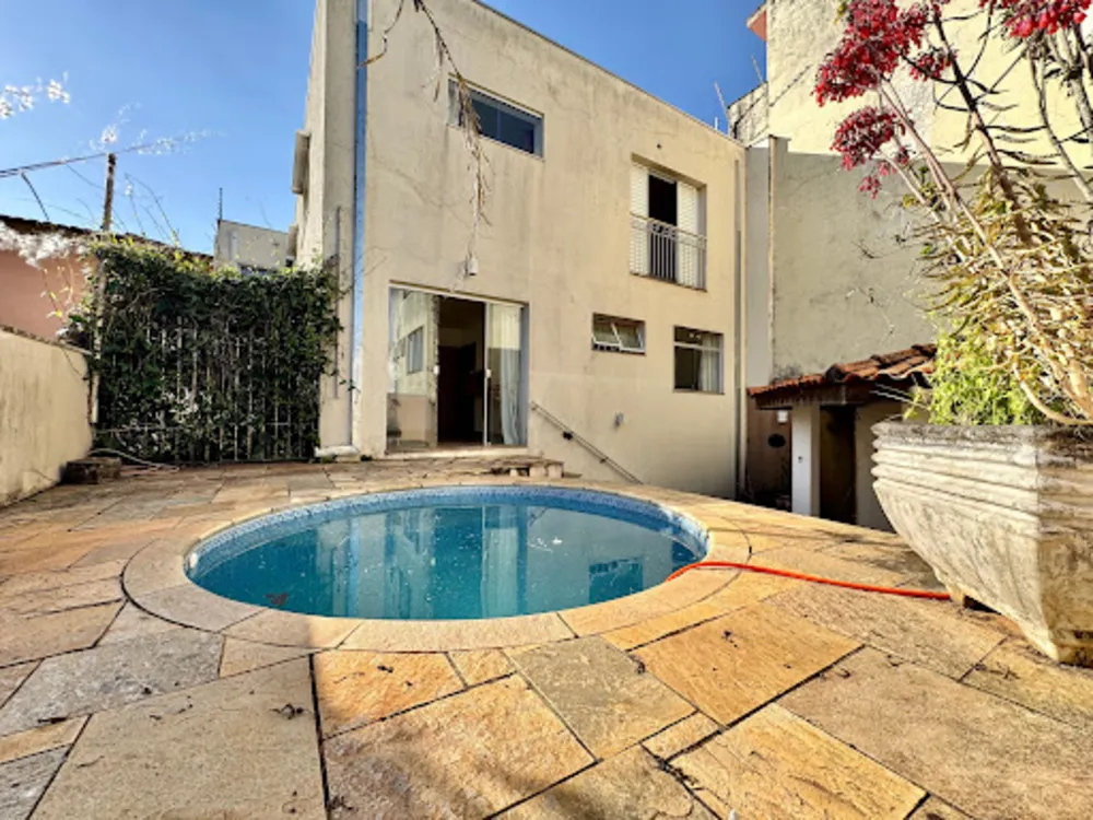 Casa, 5 quartos, 331 m² - Foto 2