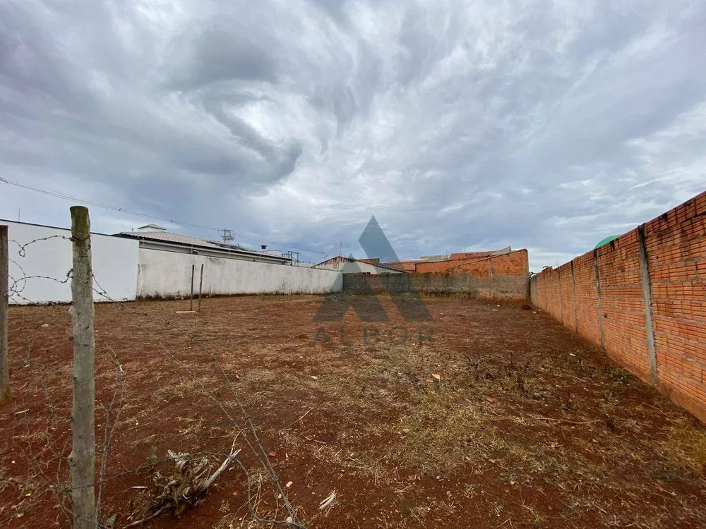 Terreno, 300 m² - Foto 2