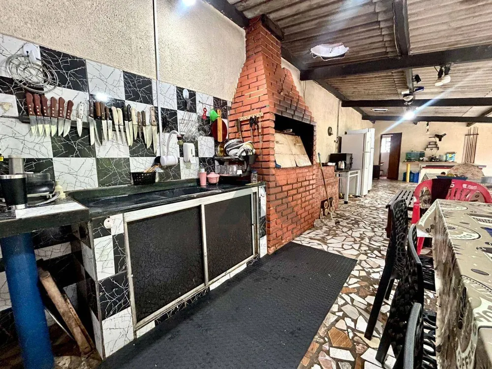 Chácara, 4 quartos, 750 m² - Foto 8