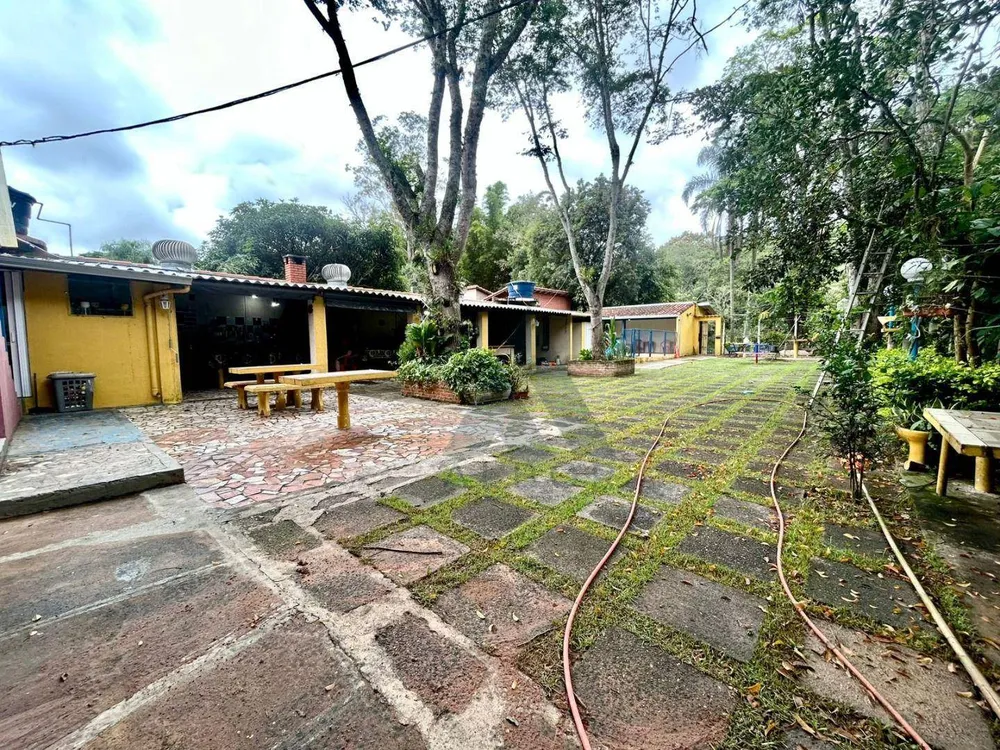 Chácara, 4 quartos, 750 m² - Foto 9