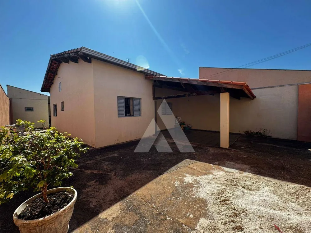 Casa, 3 quartos, 105 m² - Foto 1