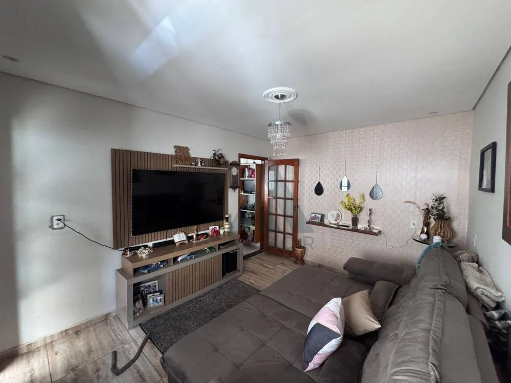 Casa, 1 quarto, 89 m² - Foto 1