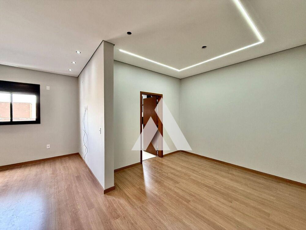 Casa de Condomínio à venda com 4 quartos, 270m² - Foto 15
