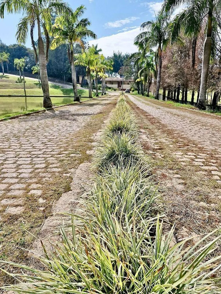 Pousada-Chalé, 24 quartos, 7445 m² - Foto 1