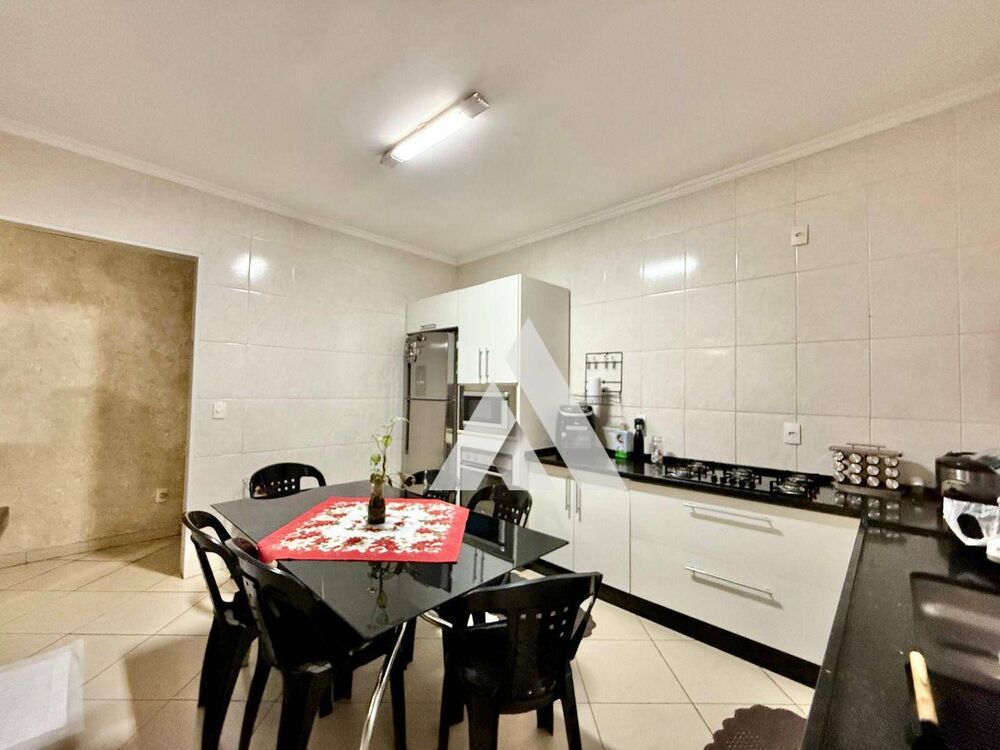 Casa, 3 quartos, 141 m² - Foto 10