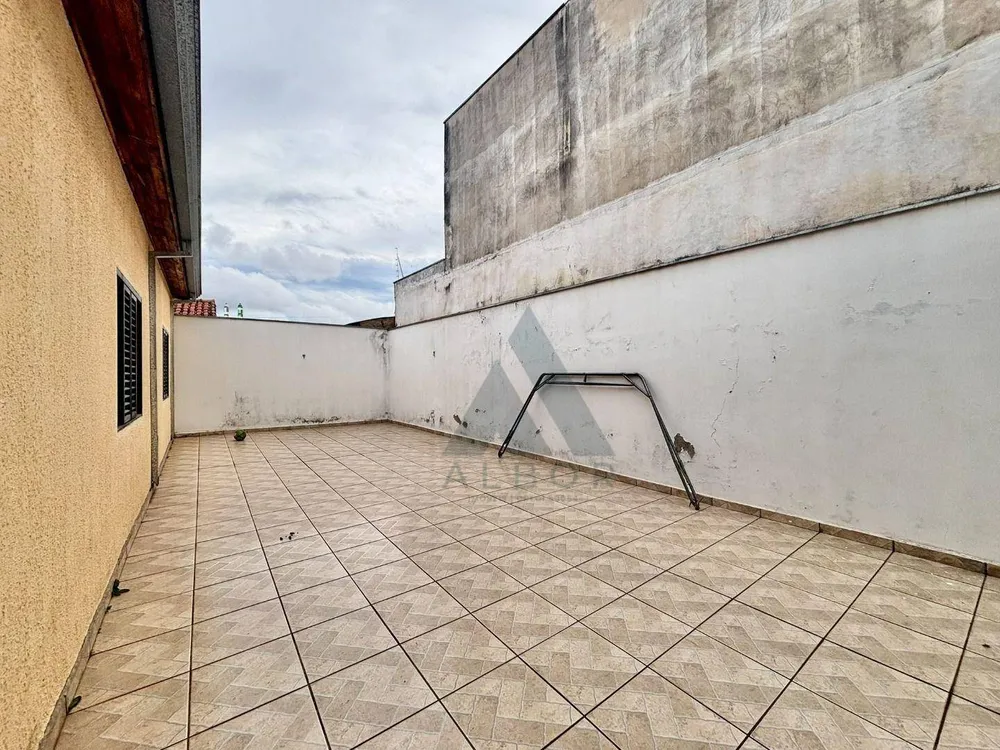 Casa, 3 quartos, 246 m² - Foto 11