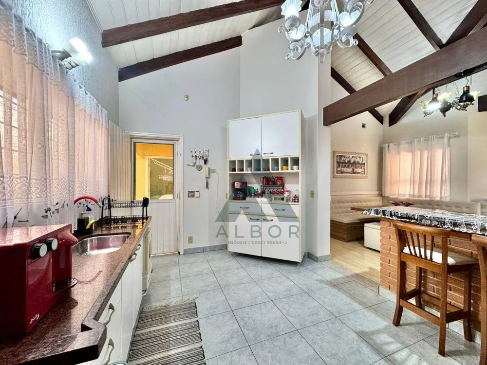 Casa, 4 quartos, 385 m² - Foto 9