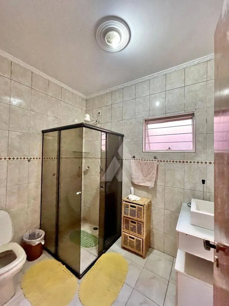 Casa, 3 quartos, 200 m² - Foto 11