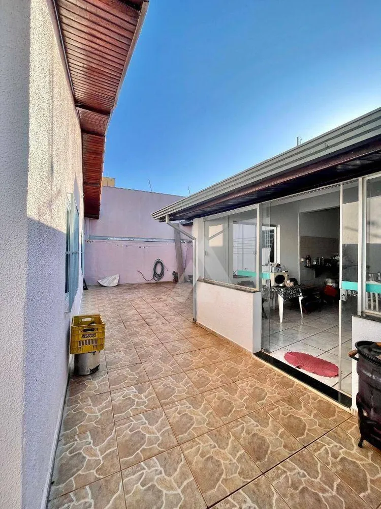 Casa, 3 quartos, 200 m² - Foto 9