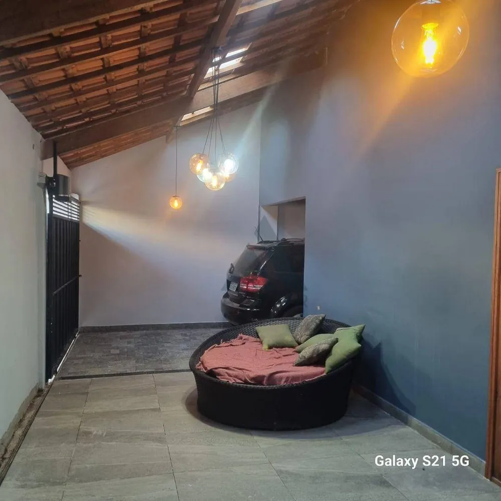 Casa, 3 quartos, 229 m² - Foto 2