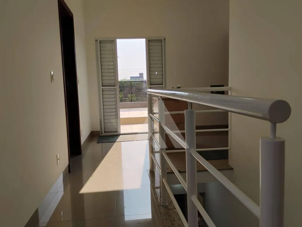 Casa, 3 quartos, 290 m² - Foto 2