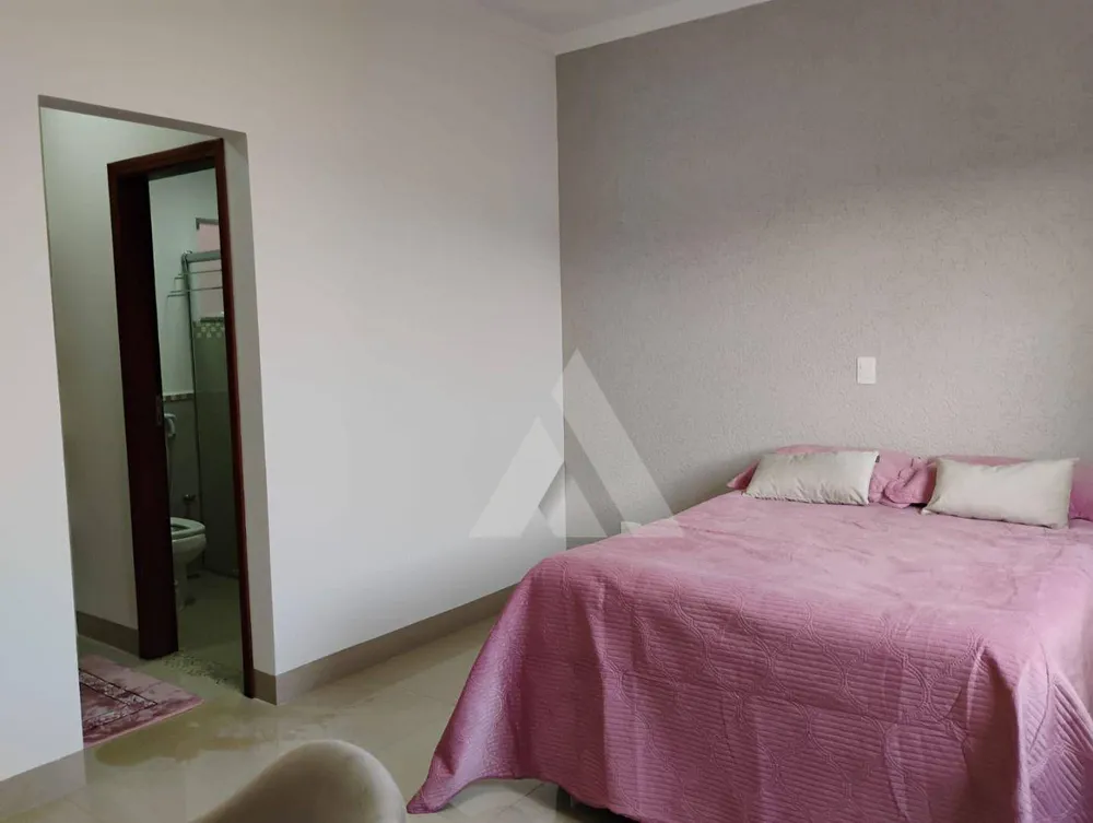 Casa, 3 quartos, 290 m² - Foto 11