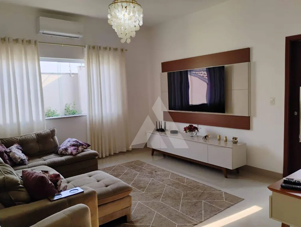 Casa, 3 quartos, 290 m² - Foto 13