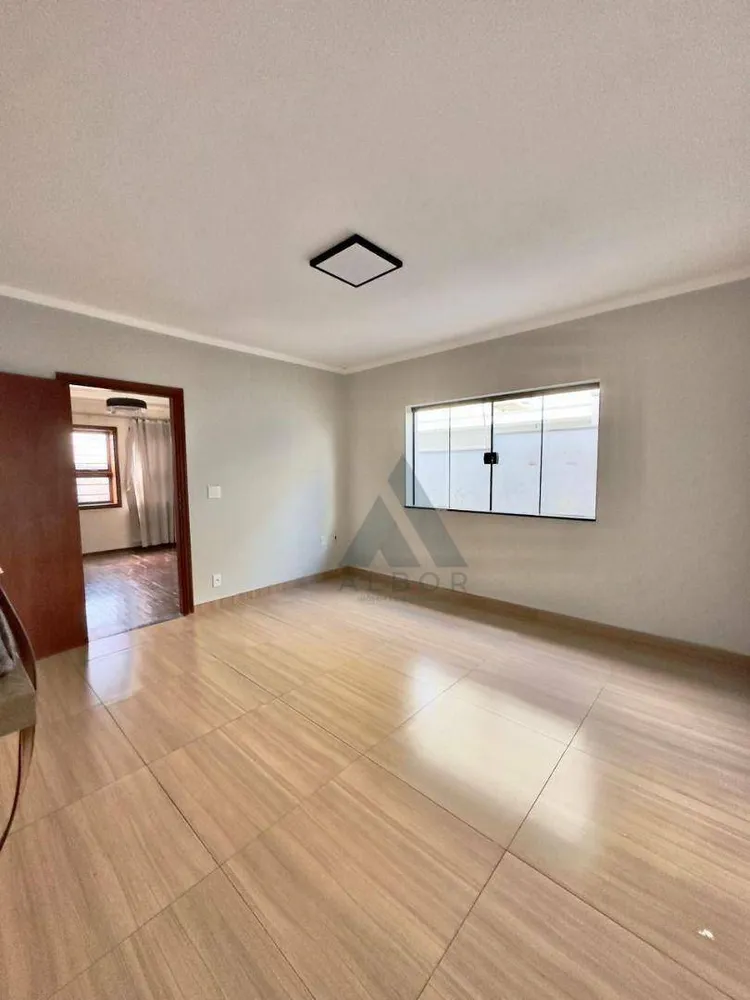 Casa, 3 quartos, 166 m² - Foto 4