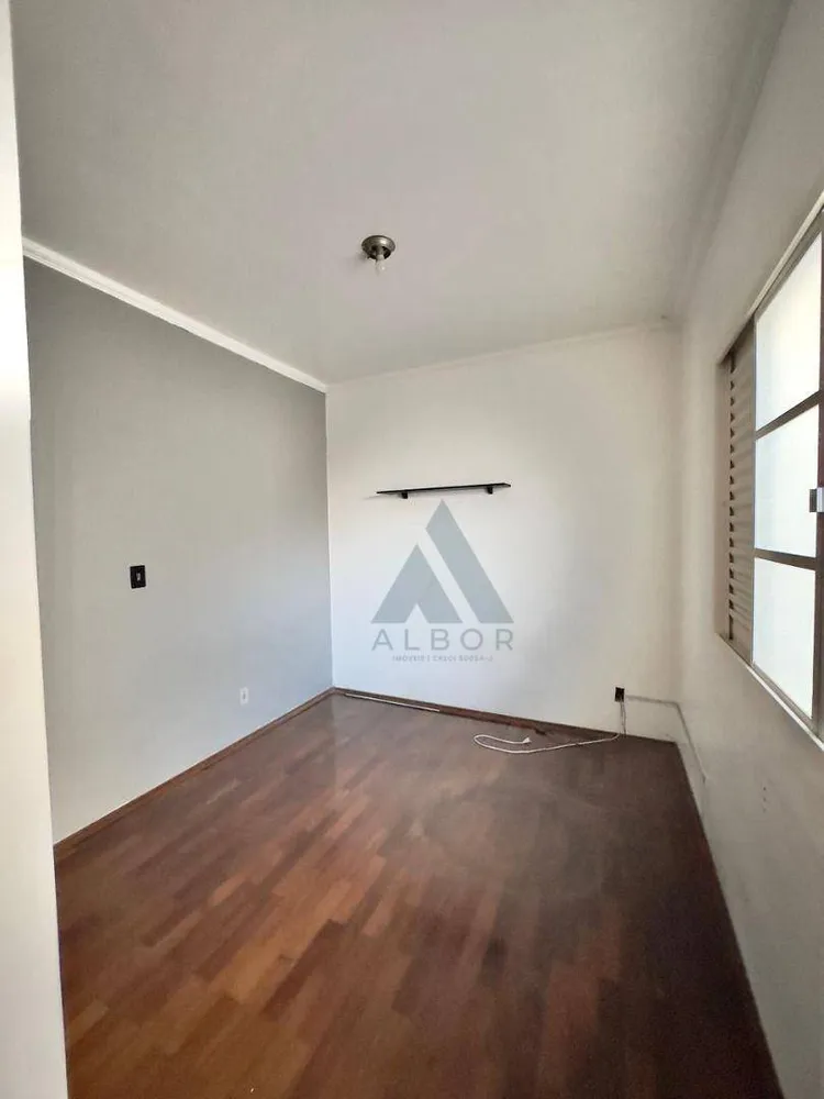 Casa, 3 quartos, 166 m² - Foto 13