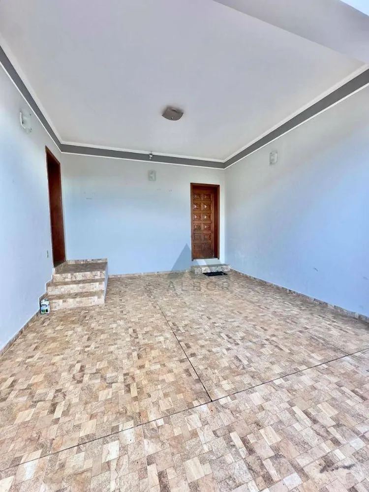 Casa, 3 quartos, 166 m² - Foto 2