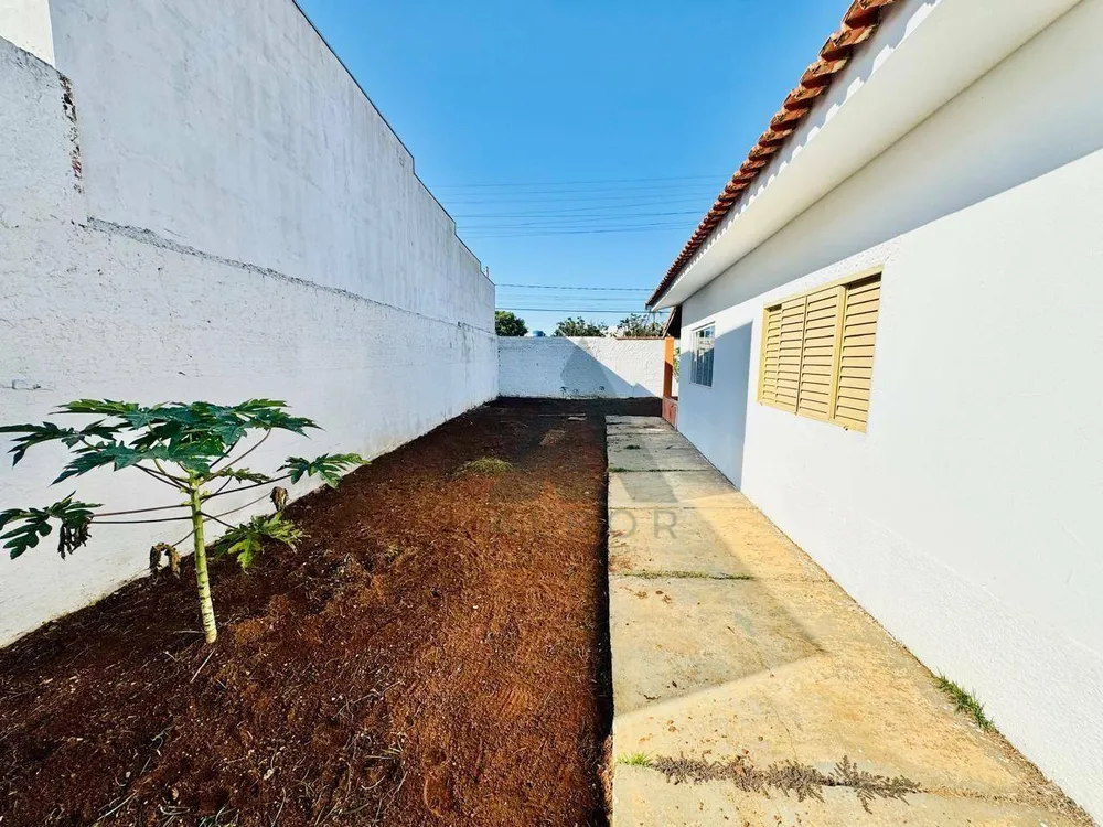 Chácara, 3 quartos, 750 m² - Foto 12