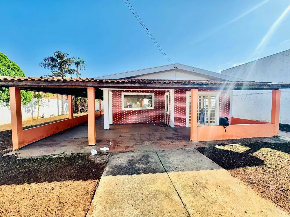 Chácara, 3 quartos, 750 m² - Foto 2