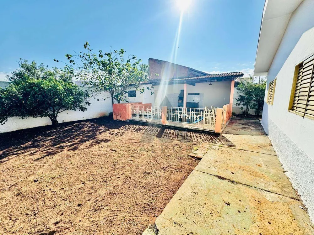 Chácara, 3 quartos, 750 m² - Foto 10