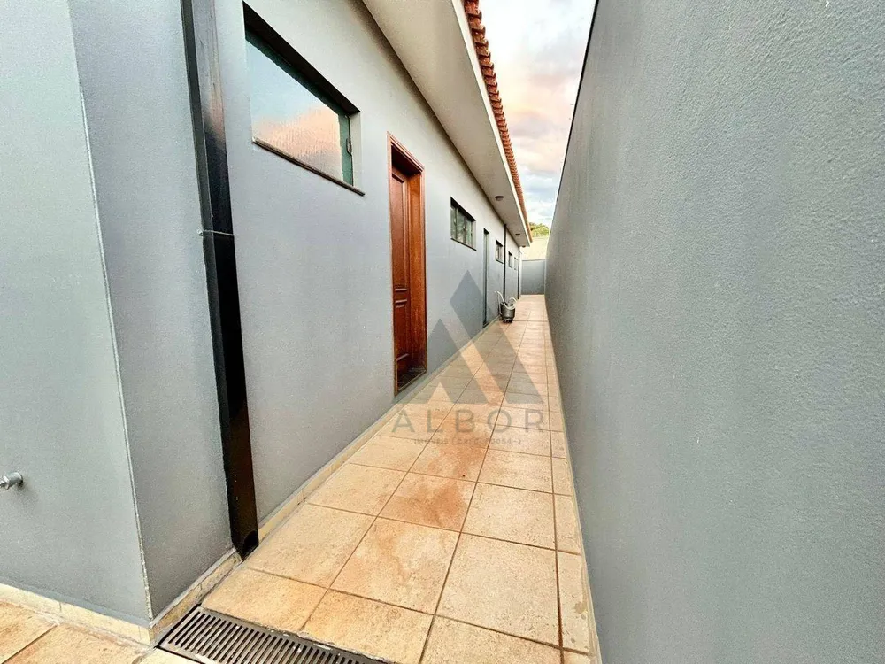 Casa, 3 quartos, 300 m² - Foto 11