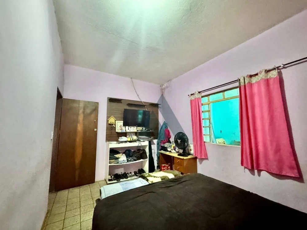 Casa, 5 quartos, 250 m² - Foto 3
