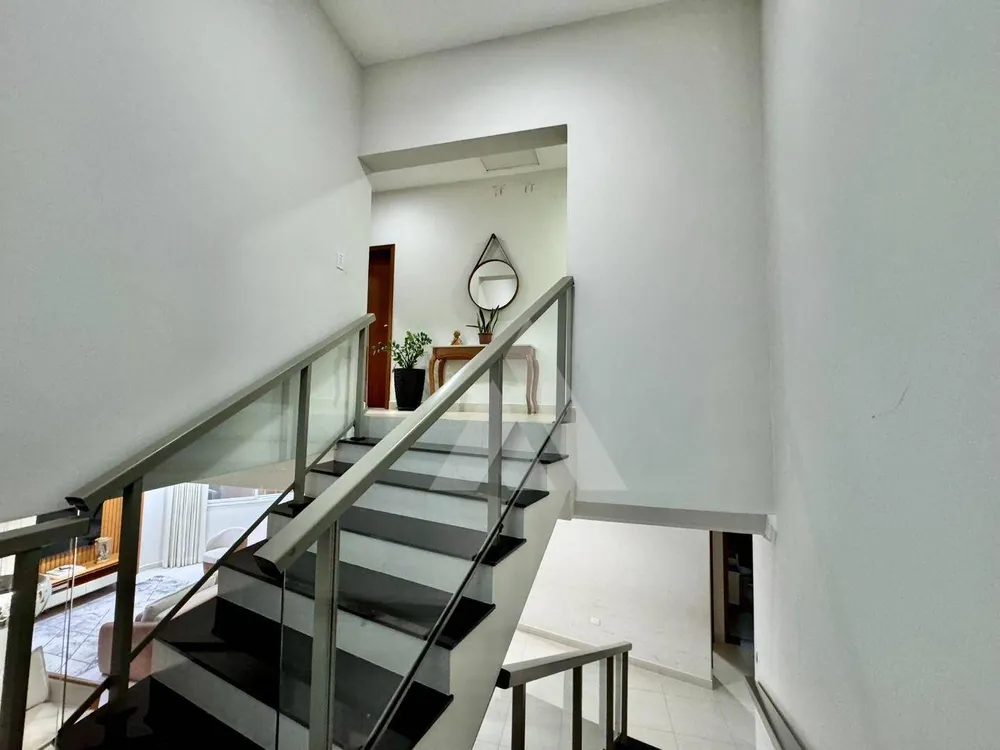 Casa, 4 quartos, 340 m² - Foto 2