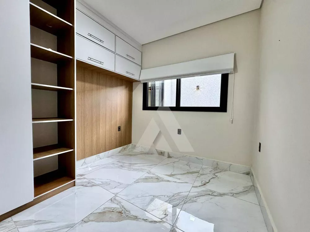 Casa, 3 quartos, 200 m² - Foto 1