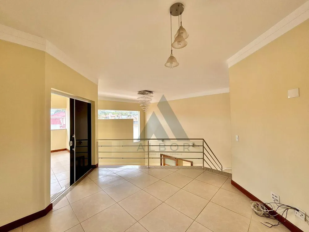 Casa, 5 quartos, 300 m² - Foto 8