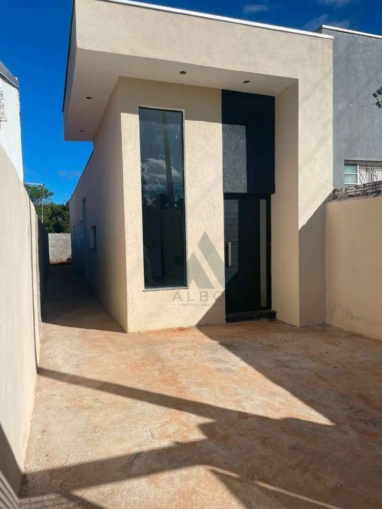 Casa, 2 quartos, 60 m² - Foto 1