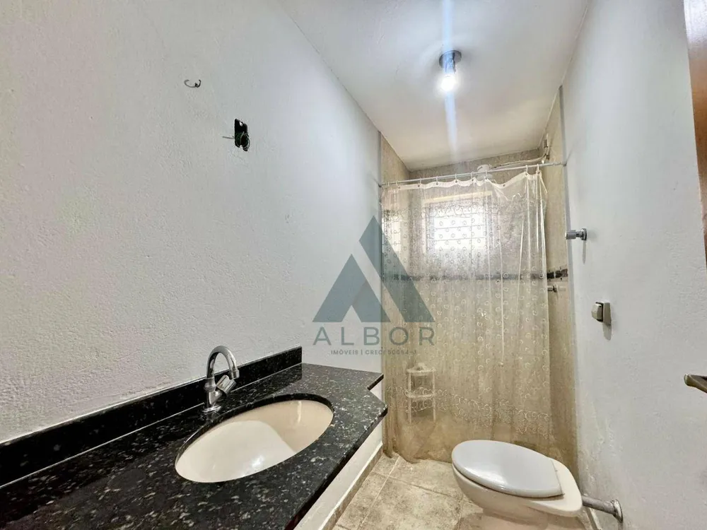 Casa, 3 quartos, 243 m² - Foto 4