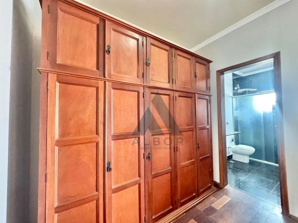 Casa, 3 quartos, 243 m² - Foto 11