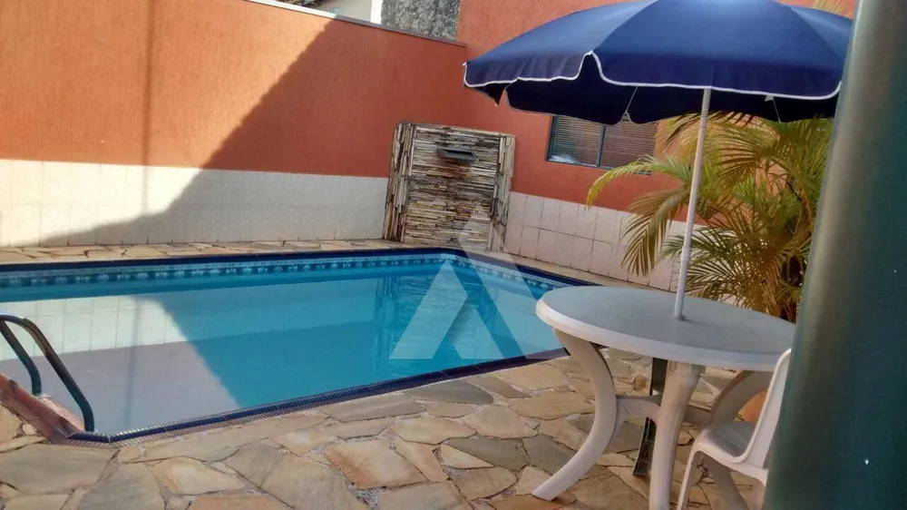 Casa, 3 quartos, 176 m² - Foto 11