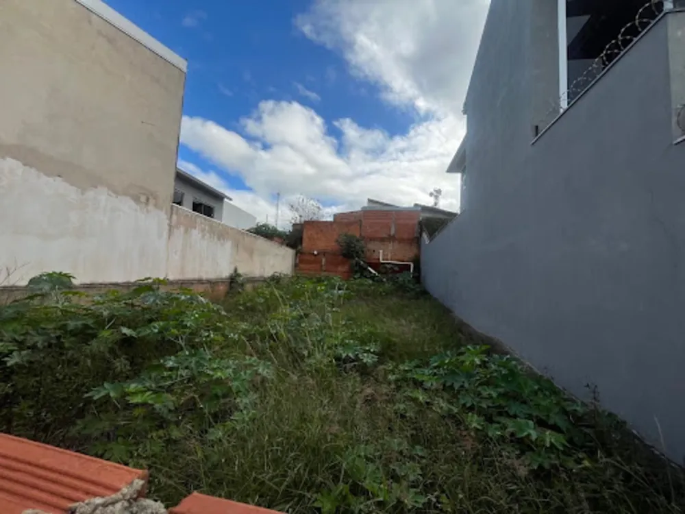 Terreno, 240 m² - Foto 1