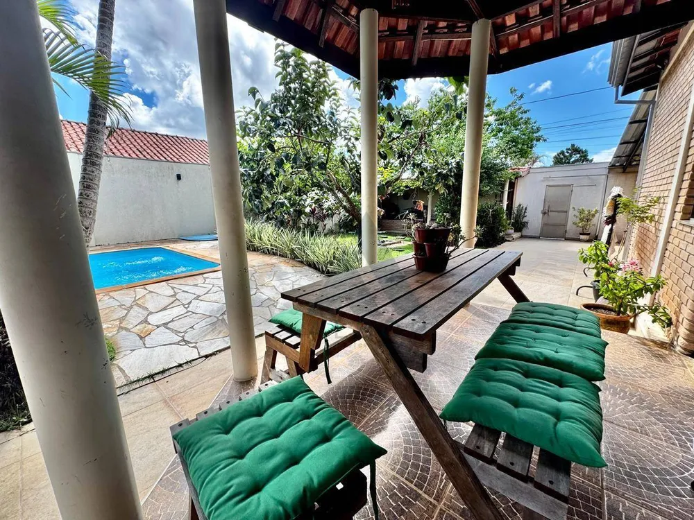 Casa, 3 quartos, 204 m² - Foto 3
