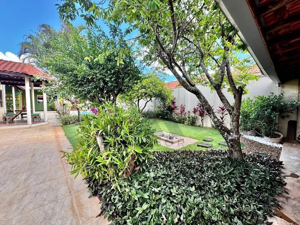 Casa, 3 quartos, 204 m² - Foto 1