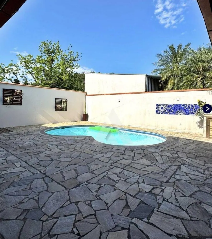 Casa, 3 quartos, 235 m² - Foto 8