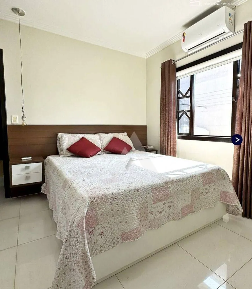 Casa, 3 quartos, 235 m² - Foto 16