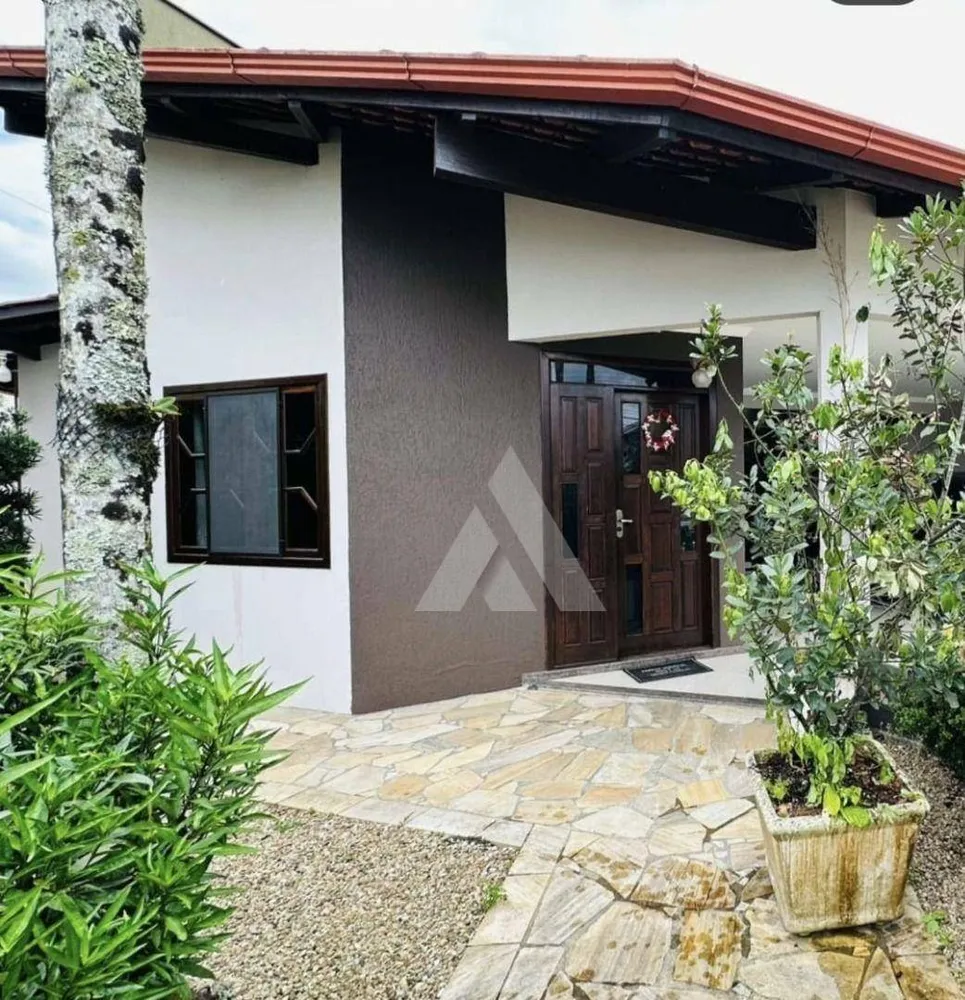 Casa, 3 quartos, 235 m² - Foto 2
