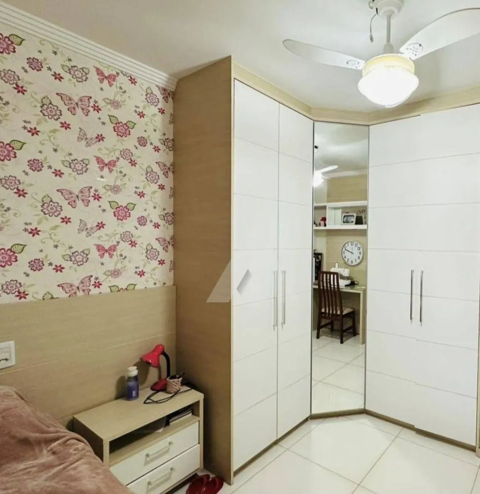 Casa, 3 quartos, 235 m² - Foto 15