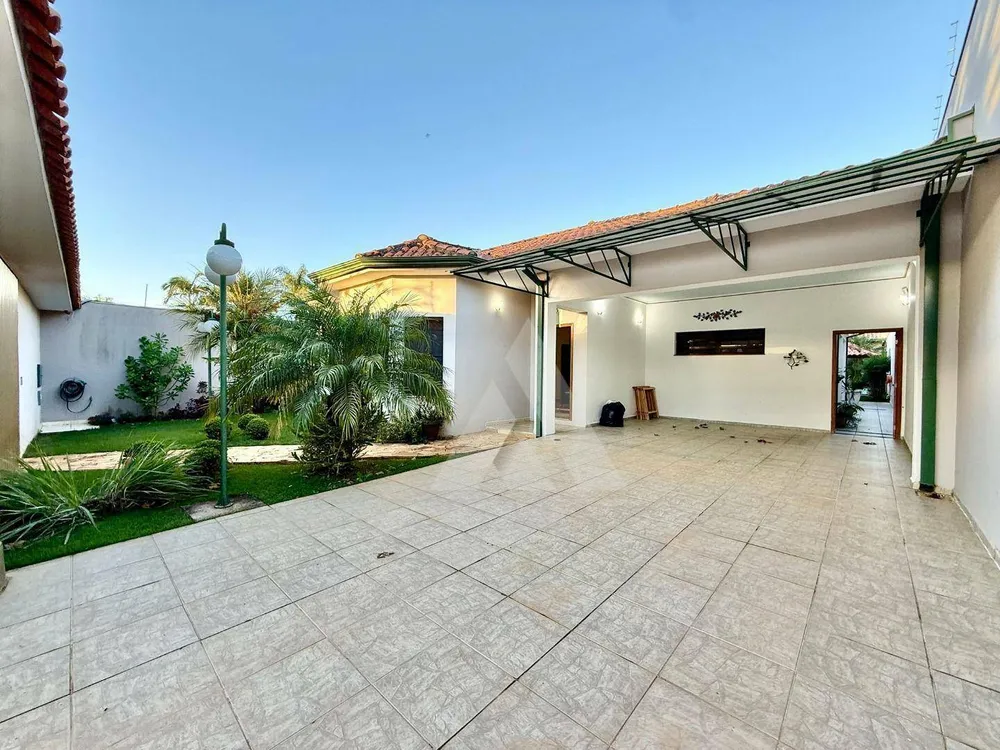 Casa, 3 quartos, 251 m² - Foto 5