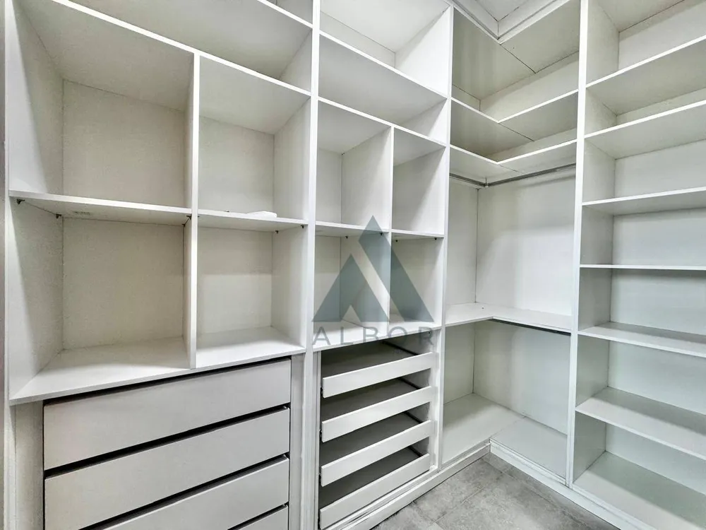 Casa, 3 quartos, 323 m² - Foto 13