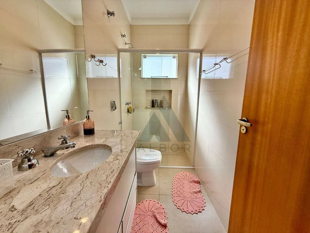 Casa, 3 quartos, 240 m² - Foto 8