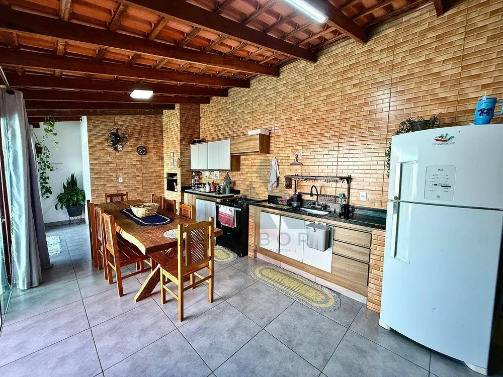 Casa, 3 quartos, 260 m² - Foto 6