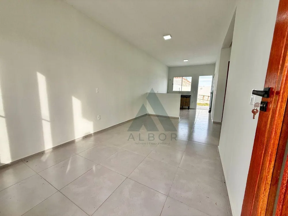 Casa, 2 quartos, 48 m² - Foto 1