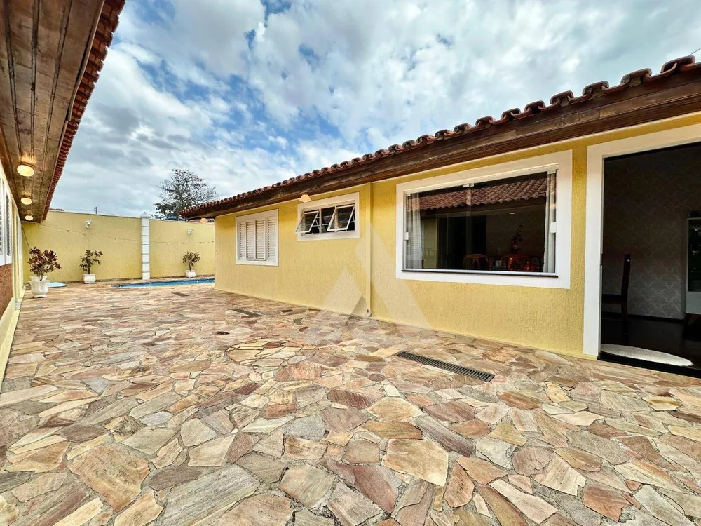 Casa, 4 quartos, 546 m² - Foto 1