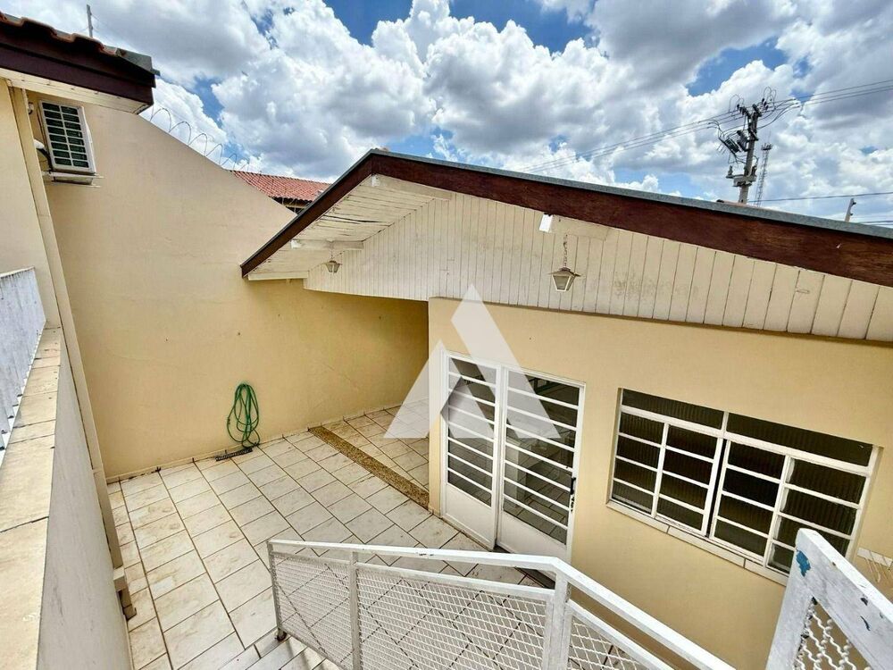 Casa, 3 quartos, 233 m² - Foto 20